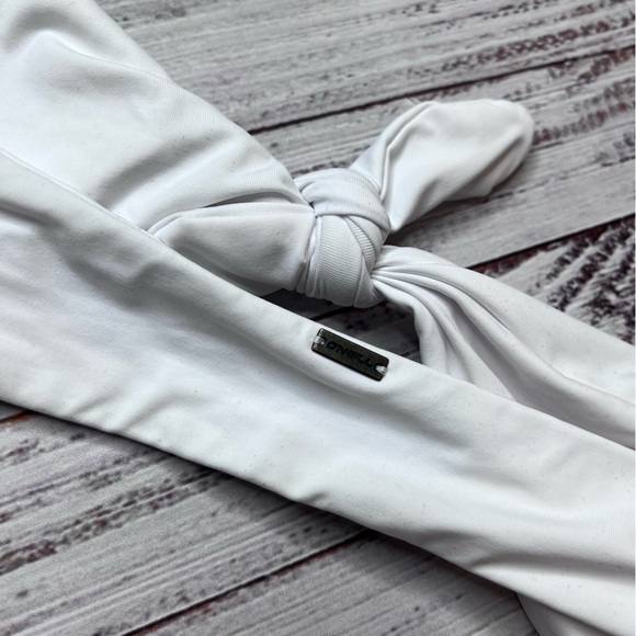 O’Neill Bandeau Bikini Swim Top - Picture 4 of 4